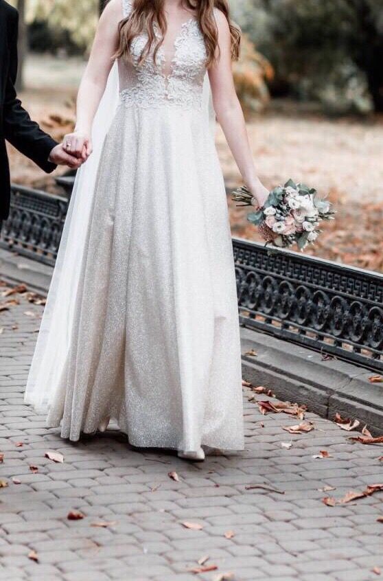 Весільна сукня ,Випускне плаття