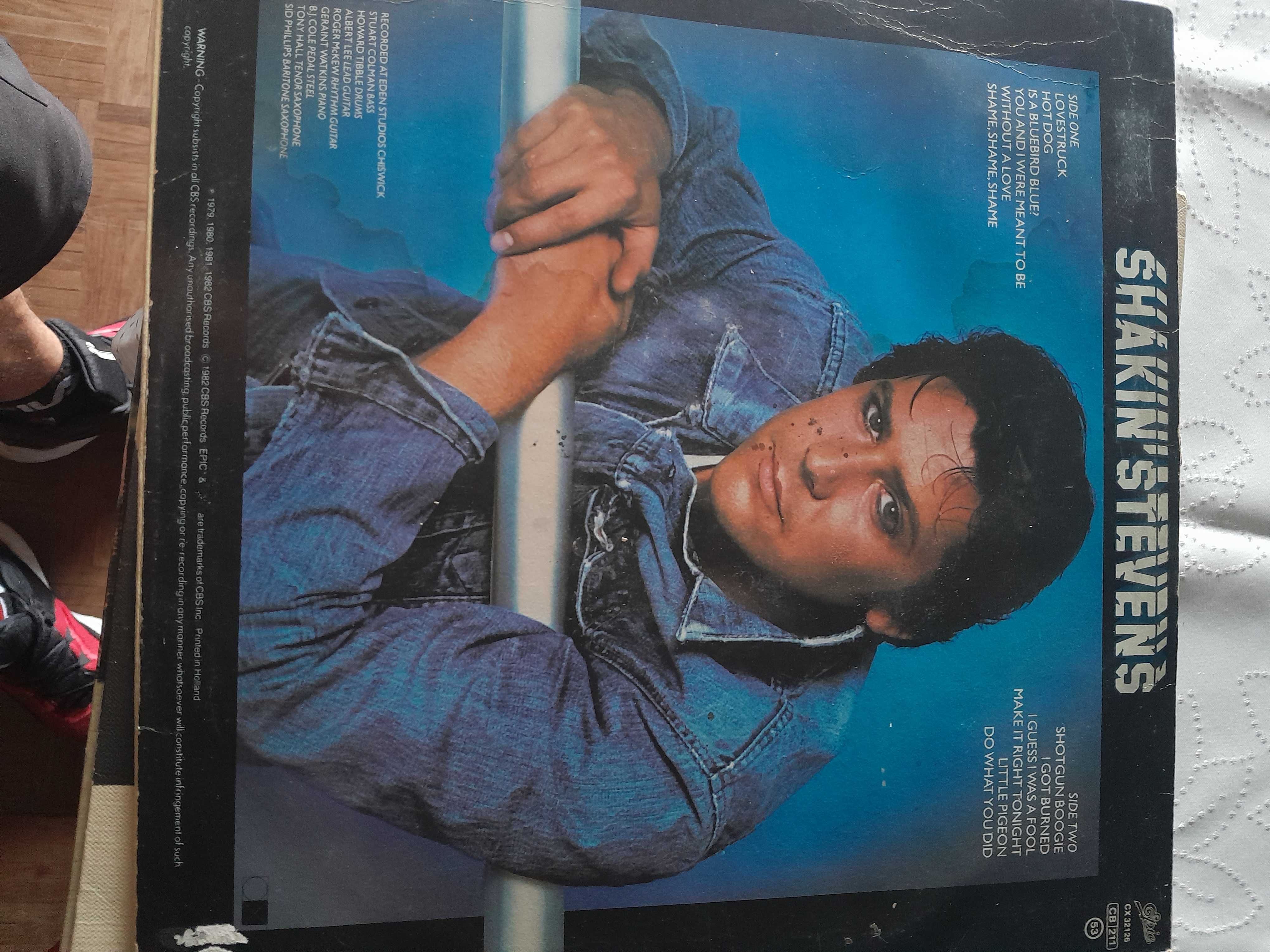 Vendo vinil antigos 6 tony matos 6 melodias de sempre etc