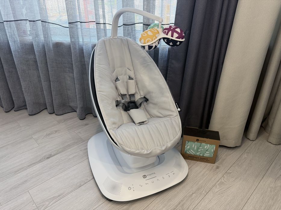 MamaRoo 5.0 4Moms Крісло-гойдалка/заколисуючий центр немовлят