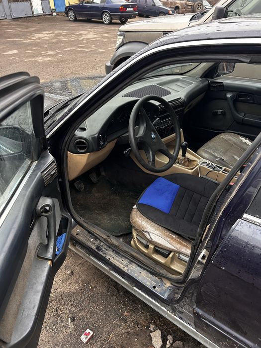 Продам бмв е34.