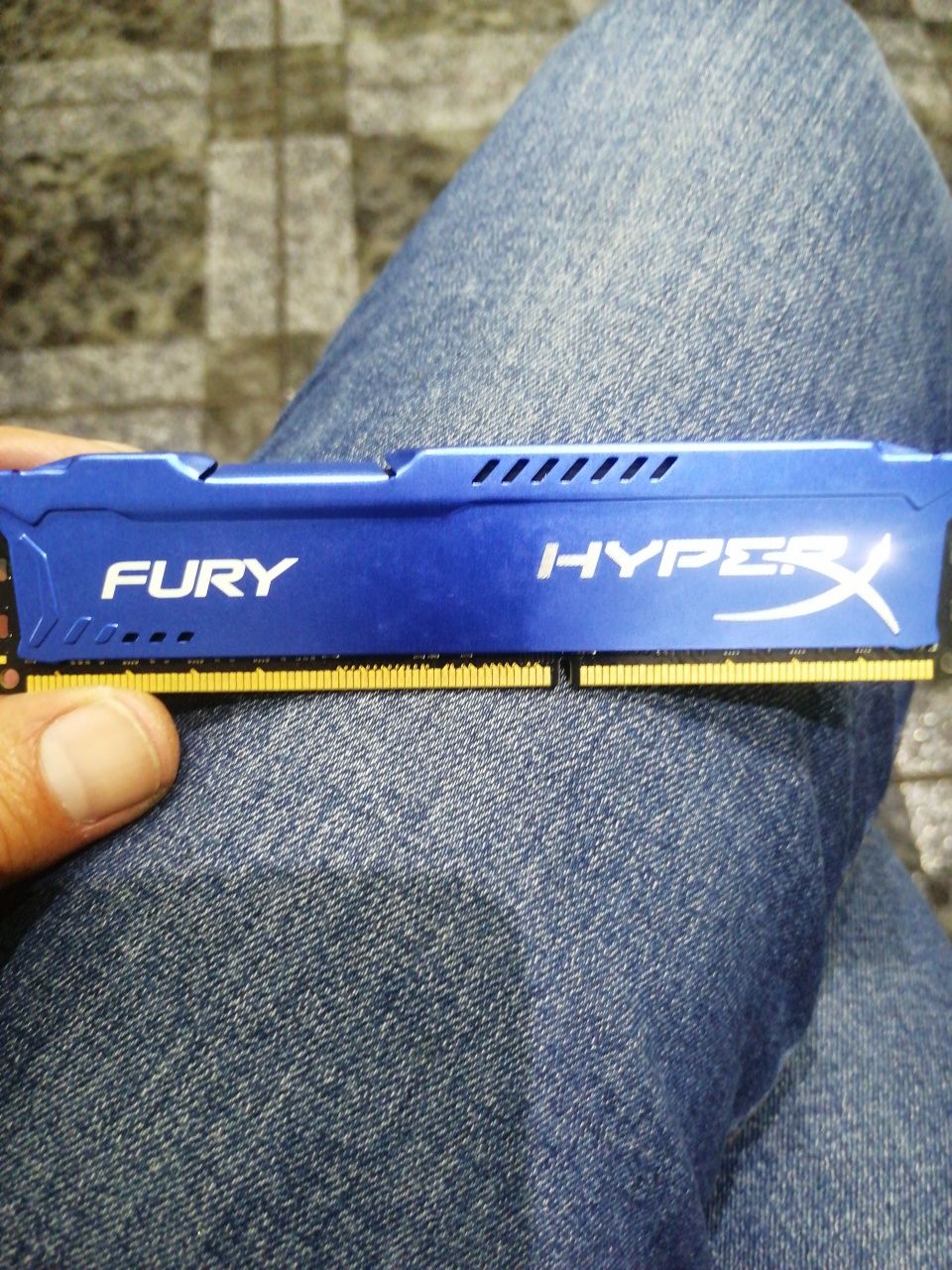 Memória RAM DDR3 HYPERX Fury ( 8 GB - 1600 MHz - CL 10 - Azul)