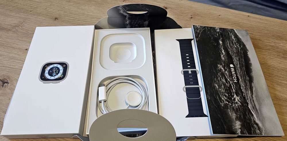 Apple Watch Ultra GPS, LTE, eSIM