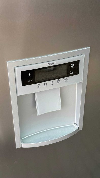 Холодильна шафа б/в без морозильної камери ELECTROLUX No Frost #07559