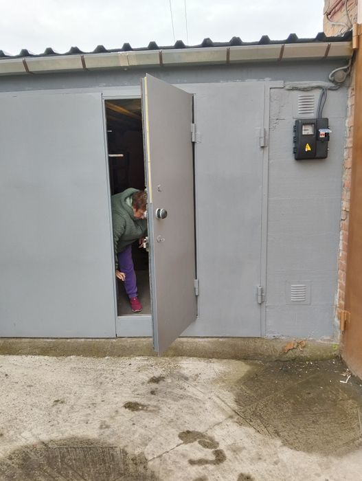 Терміново продам Гараж в авіамістечку