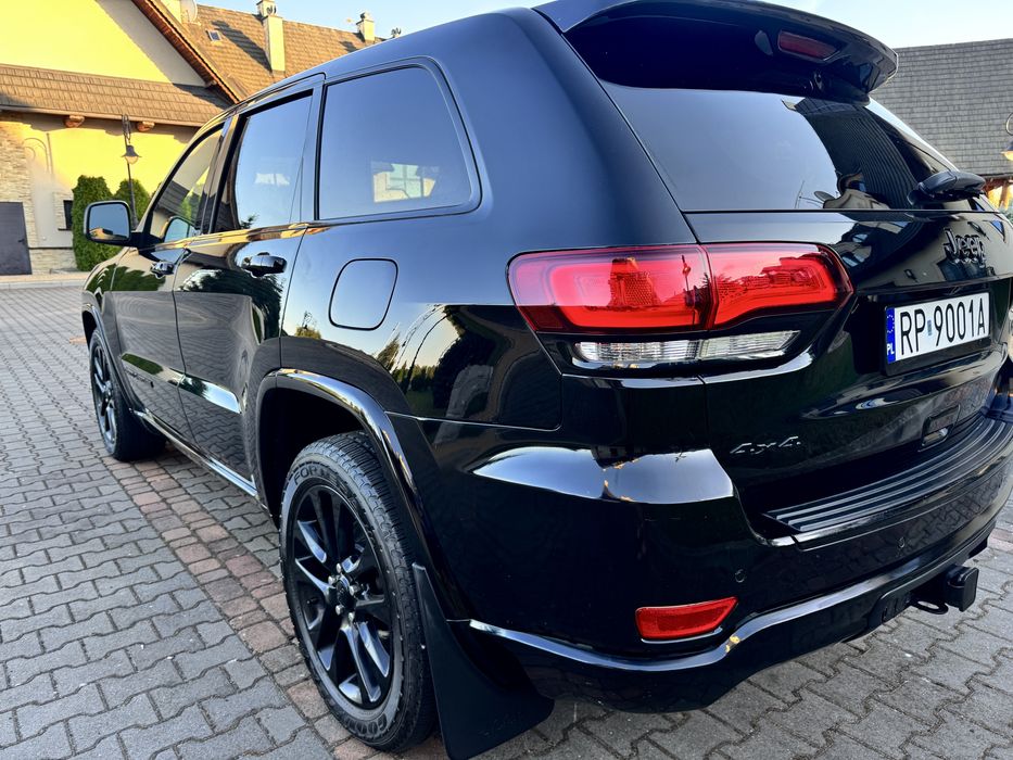Jeep Grand Cherokee WK2 3.6 V6 4X4 Black Altitiude Po serwisie Hak