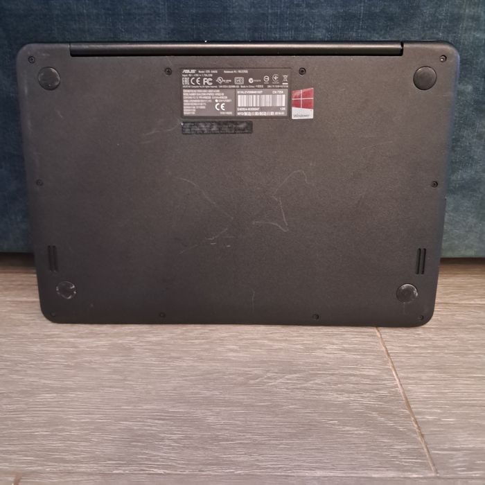 Продам ноутбук Asus E403S