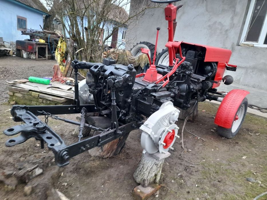 Продаю трактор Т-25