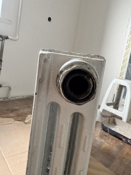 Радиатор отопления. 15 секций. Чугун