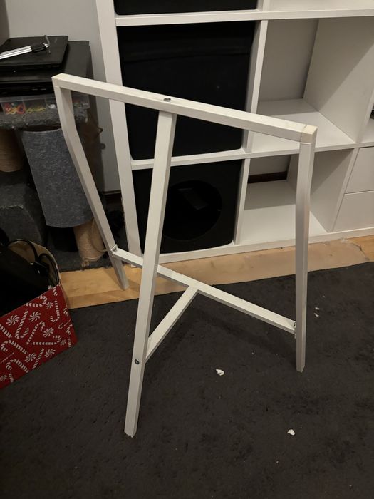 Noga do biurka biała