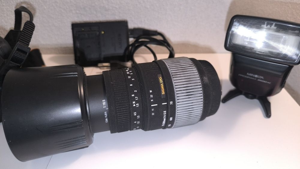 Câmara Fotográfica Sony (completa)
