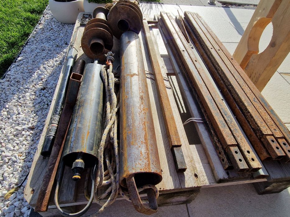 Wiertnica do studni plus dodatki Pilne