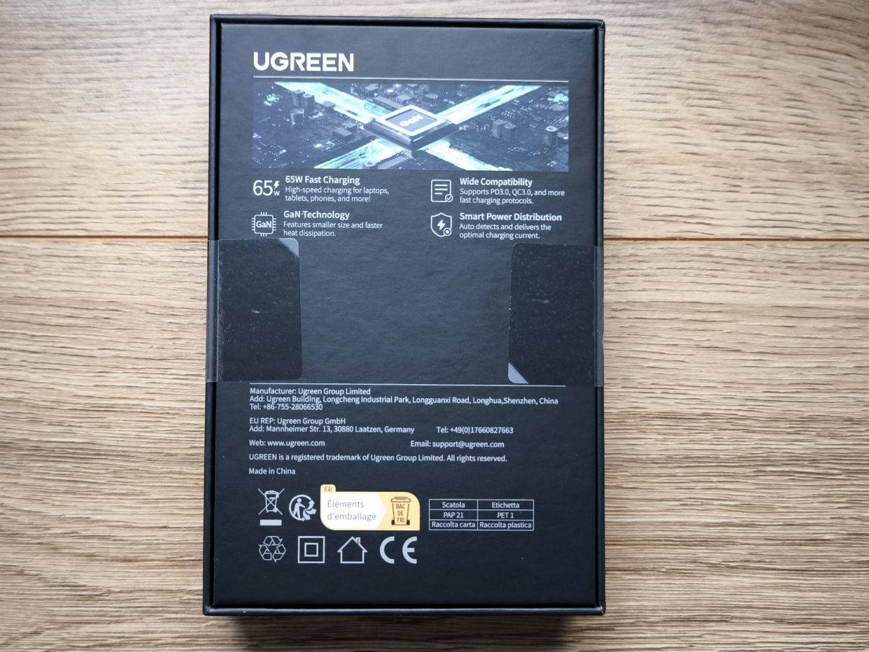 Зарядное UGREEN 65W GaN Fast Charger