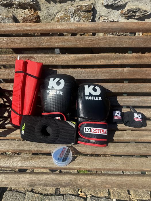 Conjunto boxe kohler 10Z