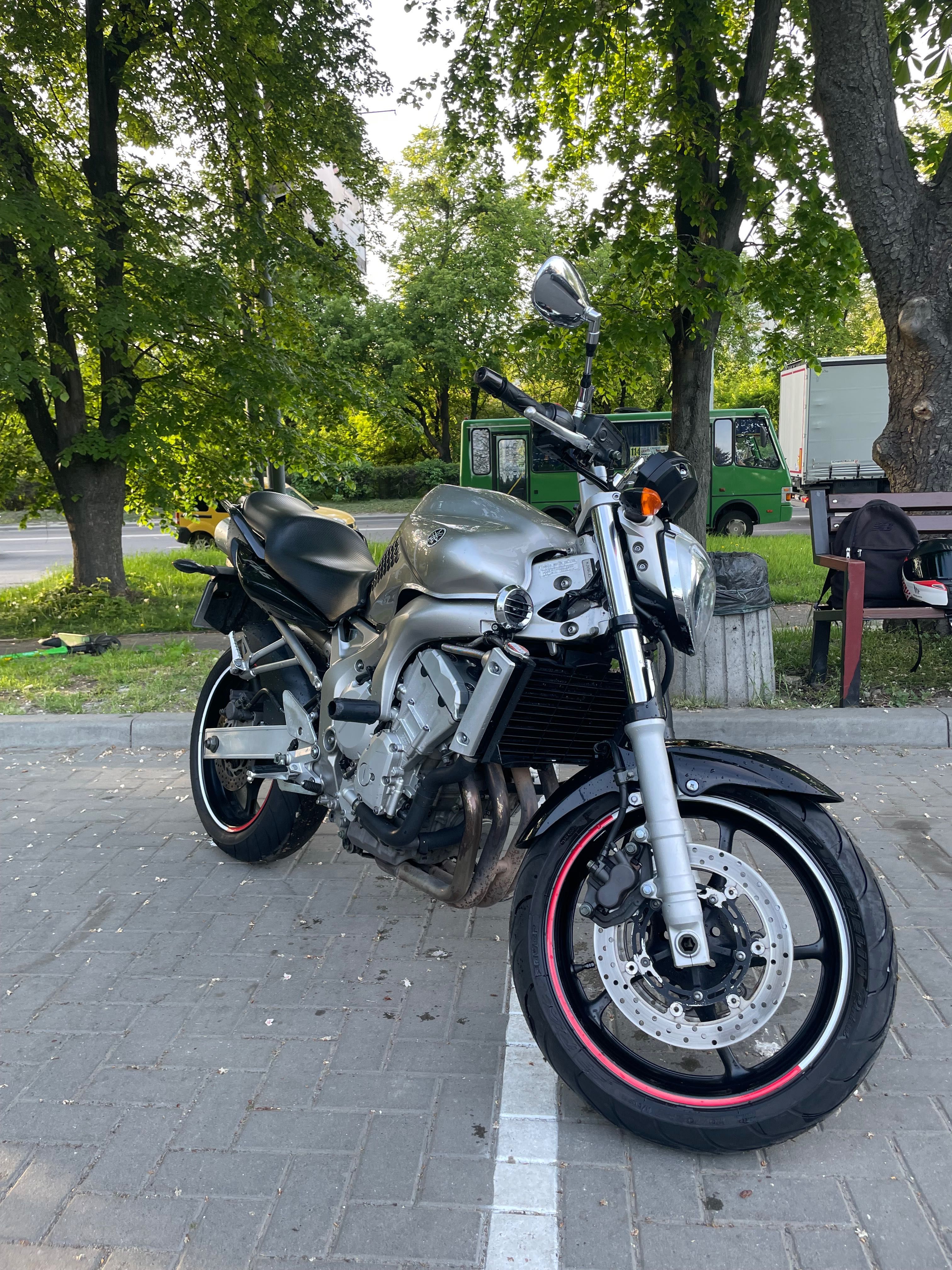 Yamaha fz6 fazer
