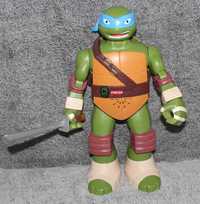 2015 Viacom Playmates Teenage Mutant Ninja Turtle Leonardo Action Toy