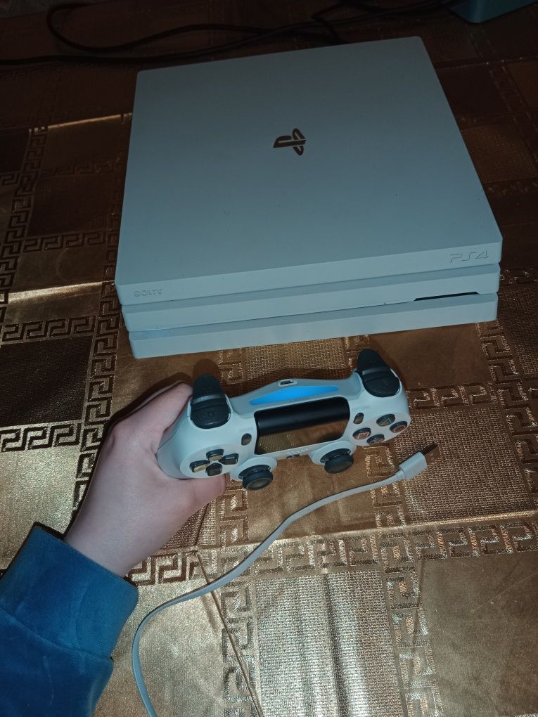 Playstation 4 Pro 1 Tb