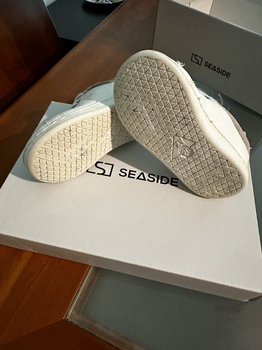 Bota & Sapatilha de criança