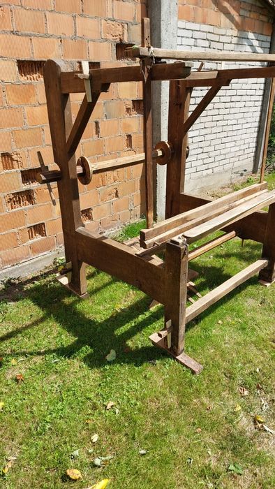 Sprzedam warsztat tkacki (krosna)