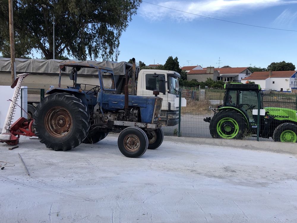 Trator ebro 470 de 70 cavalos