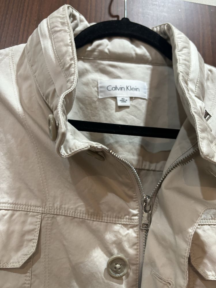 Kurtka męska , kremowa roz XL Calvin Klein