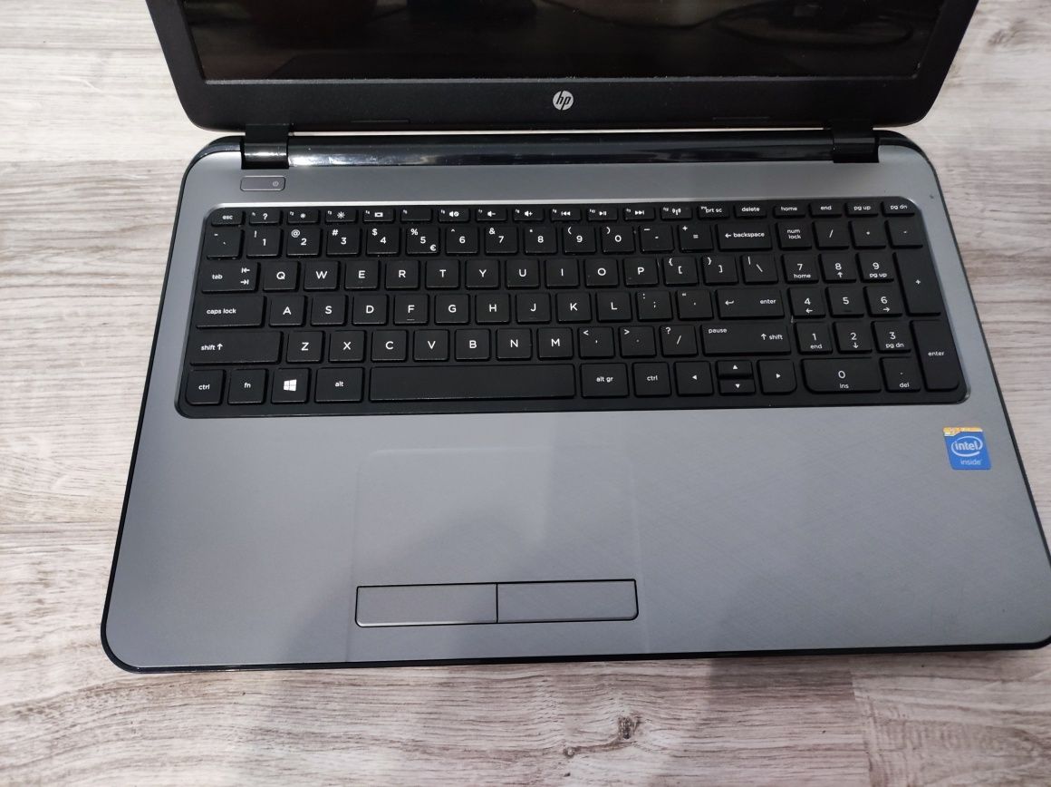 Laptop HP zepsuty