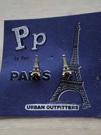 Kolczyki Paryż z Urban Outfitters Paris