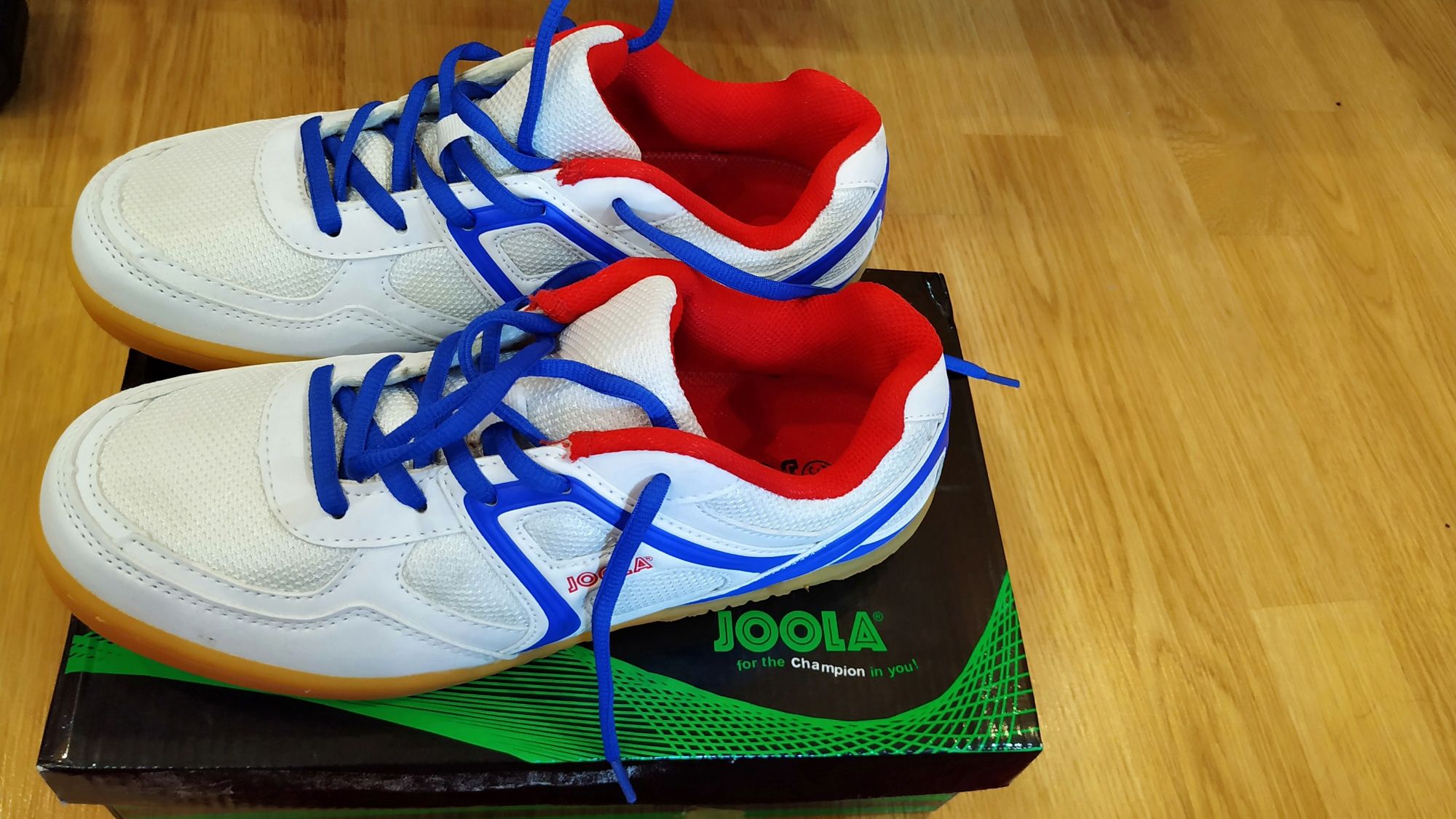 Продам кроссовки для настольного тенниса Joola Touch