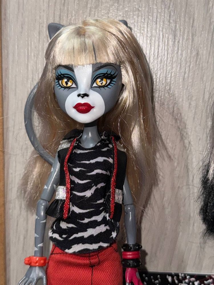 Monster high ляльки