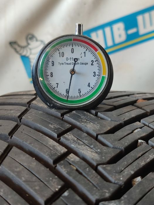 Шини continental 225 50 r17 m+s 20-й рік