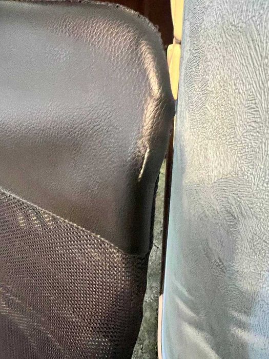 Стул чёрный, без подлокотников, на колесиках