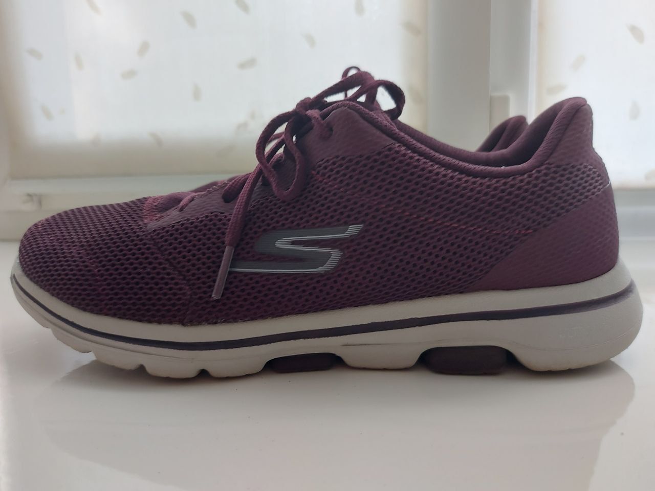 Кросівки жіночі Skechers 39р (26см)