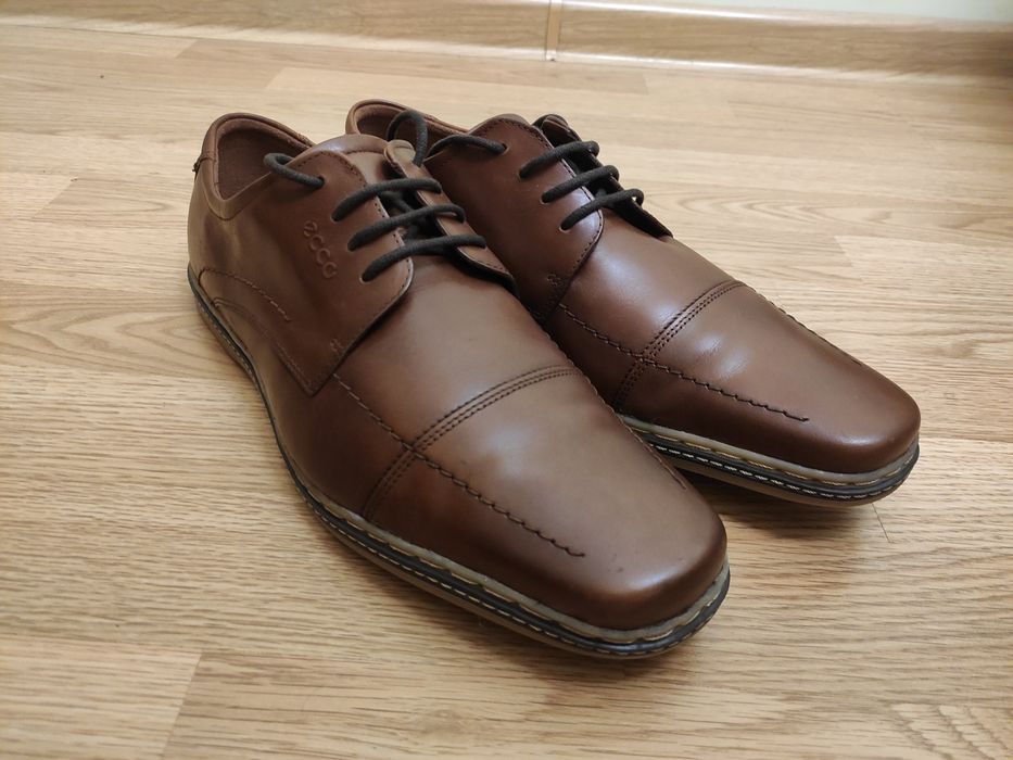 Оригінальні шкіряні туфлі ECCO. Розмір 45 / 29,5 см.