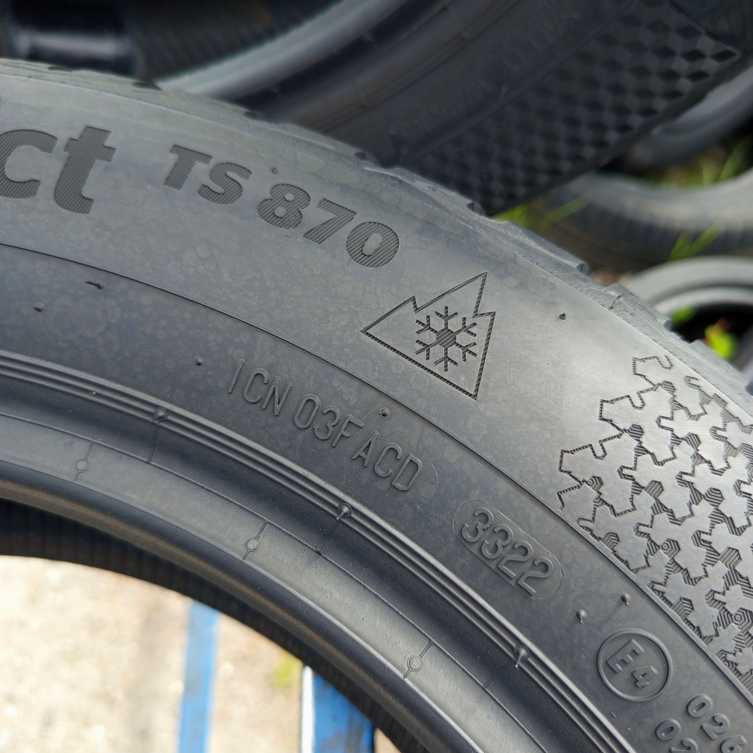 2 lub 4x 195/60r16 Continental TS870 z 2022r 8mm