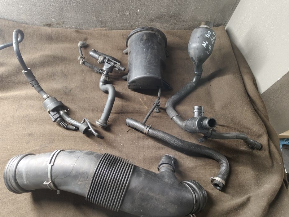 Podciśnienia wąż przewód audi A4 b6 b7 passat B5 alt 2,0 benzyna