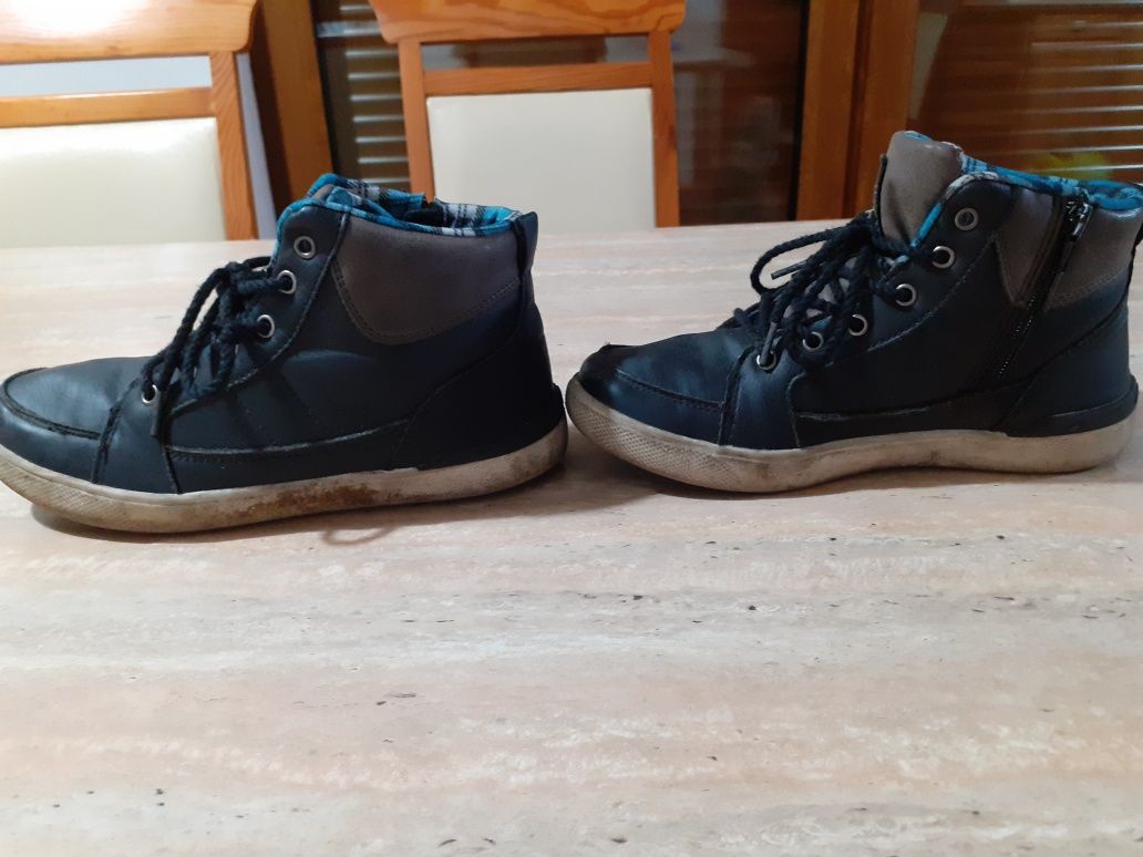 Buty chłopięce rozm 36