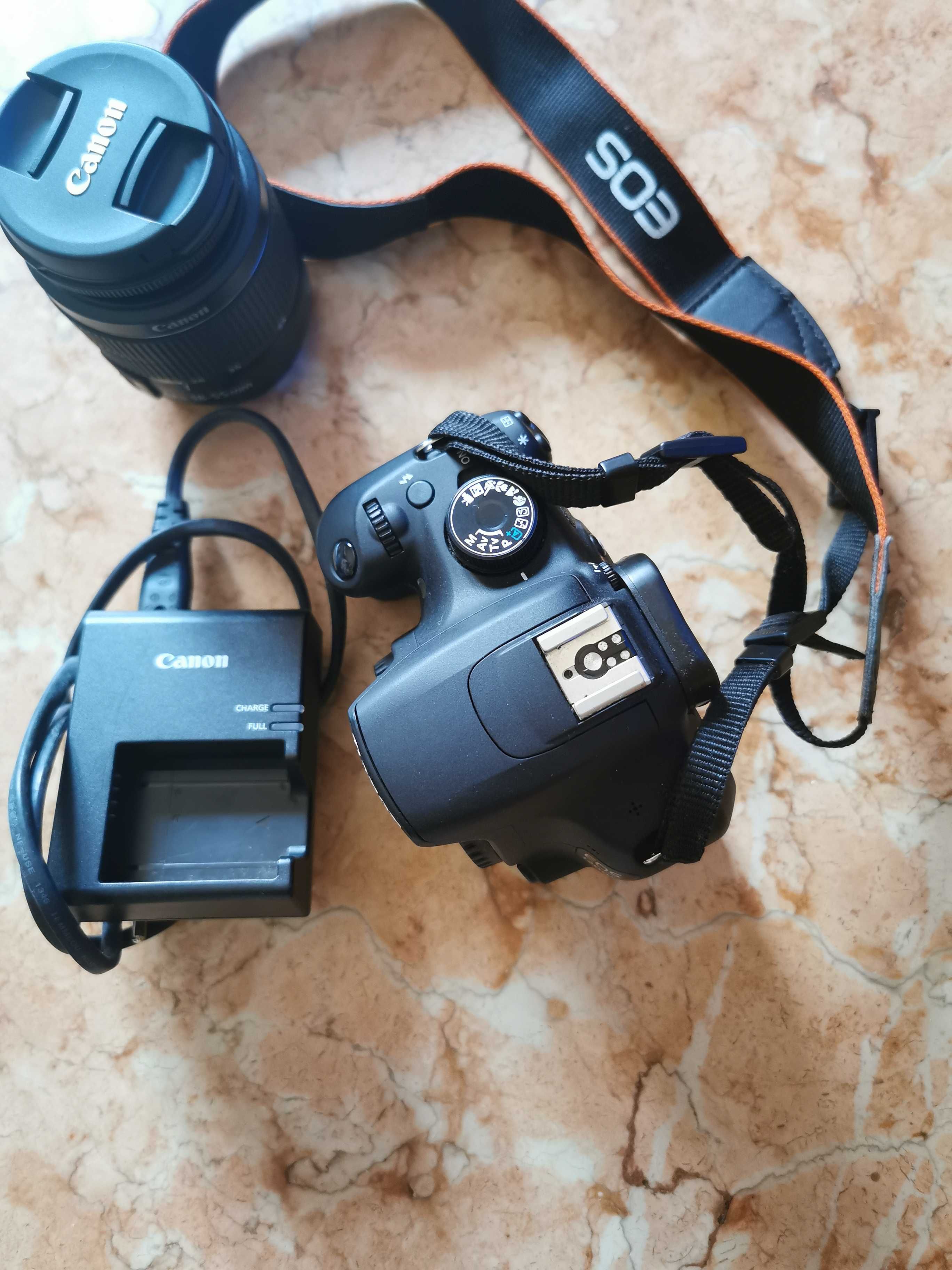 Máquina fotográfica cannon 1200 D