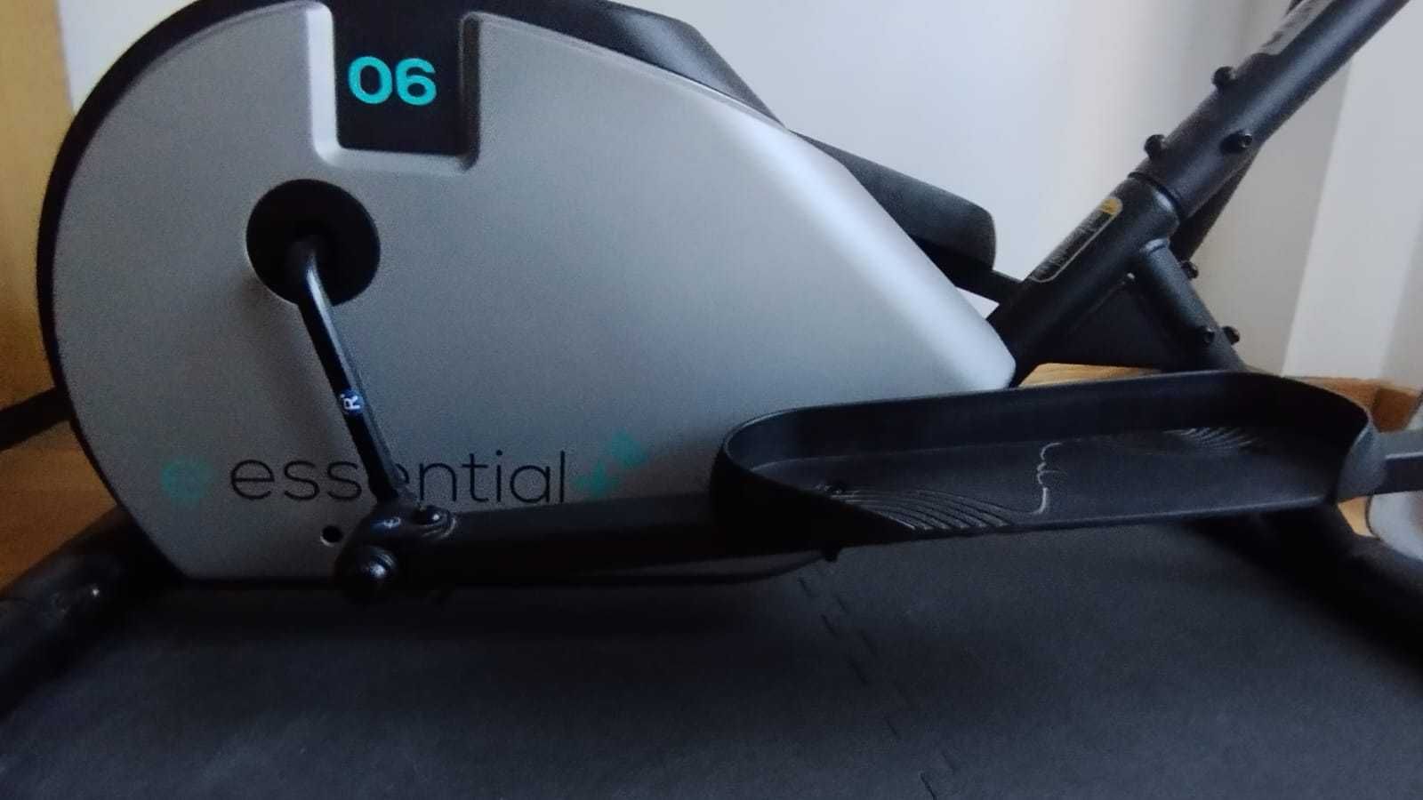 Bicicleta Elíptica Domyos como nova