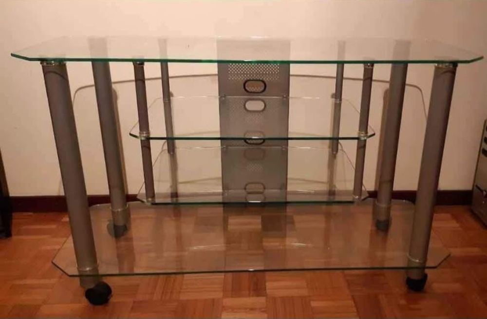 Mesa de Vidro com 4 compartimentos
