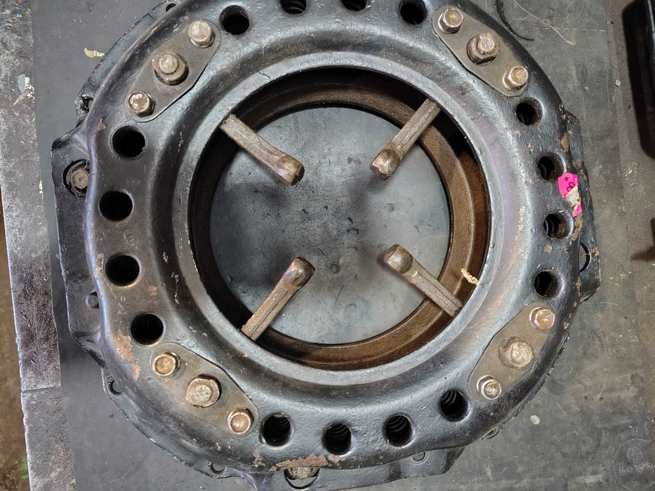 Корзина сцепления ЗИЛ 130.131