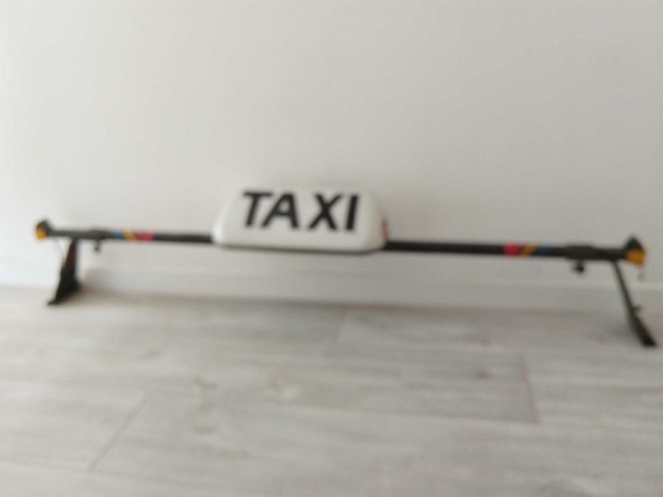kogut taxi z poprzeczką