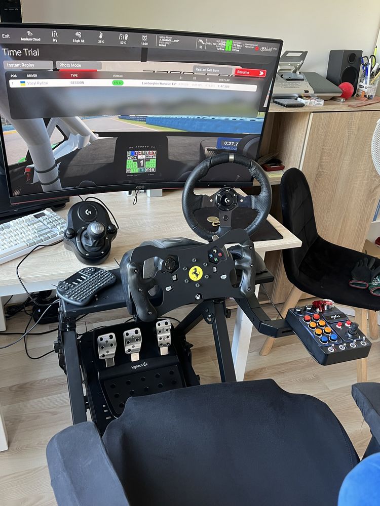 Ligitech g920, shifter, Next Level Racing, PXN CB1, monitor AOC 240hz