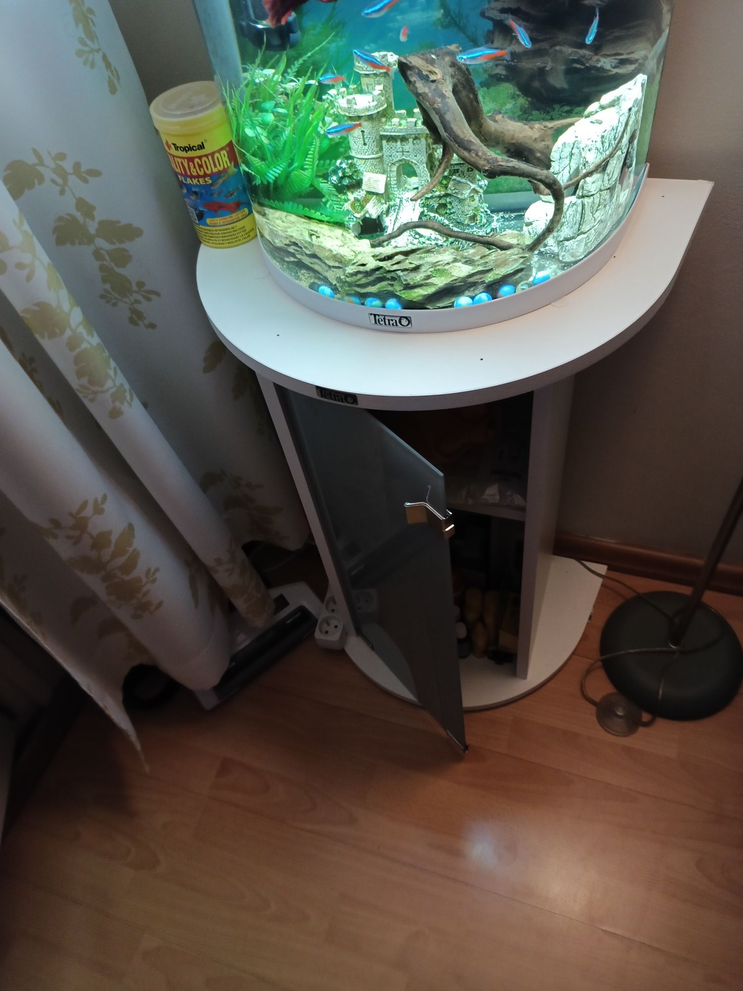 Zestaw Tetra akwarium plus szafka oryginalny