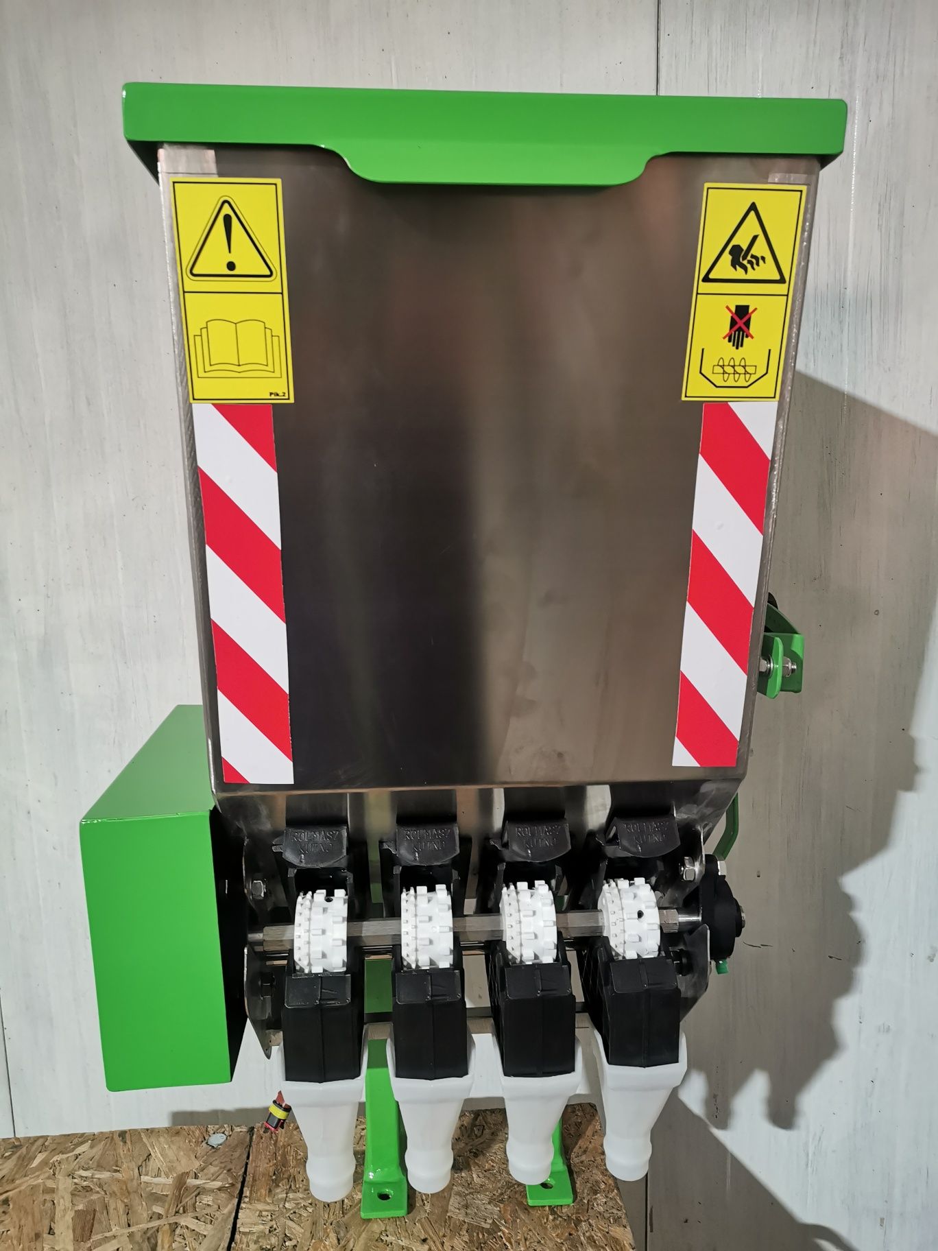 Podsiewacz Nawozu Aplikator Dozownik Elektryczny Nierdzewka Kwasówka