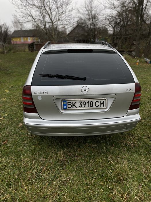Продам Mersedes Benz c220