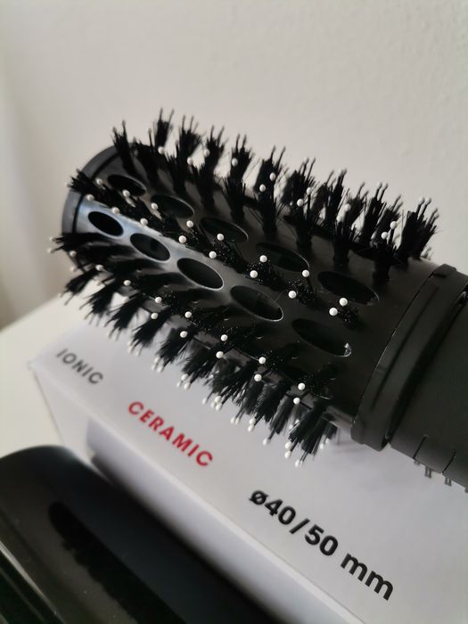 Escova modeladora Babyliss Pro Rotating 800