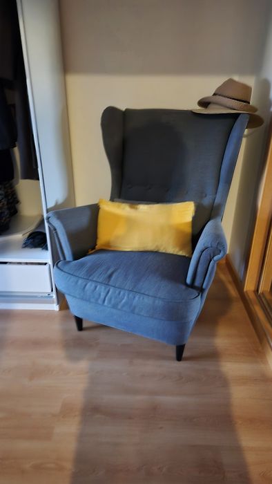 Poltrona do Ikea strandmon