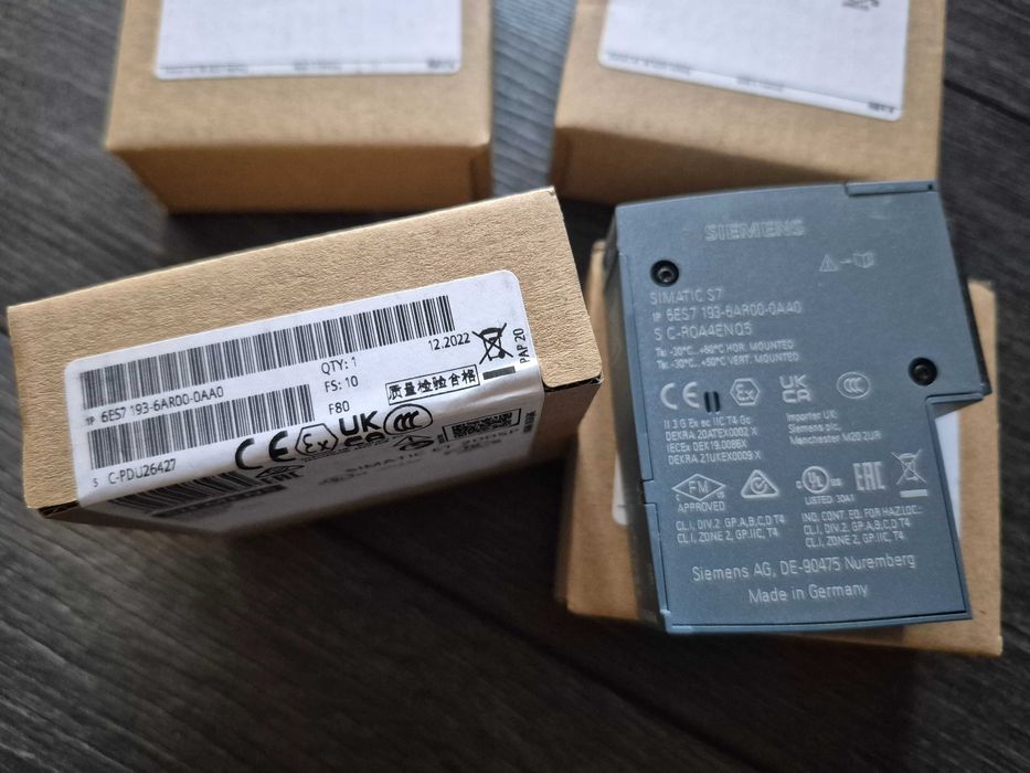 Siemens ET 200SP 6ES7 193-6AR00-0AA0 Bus Adapter BA 2xRJ45