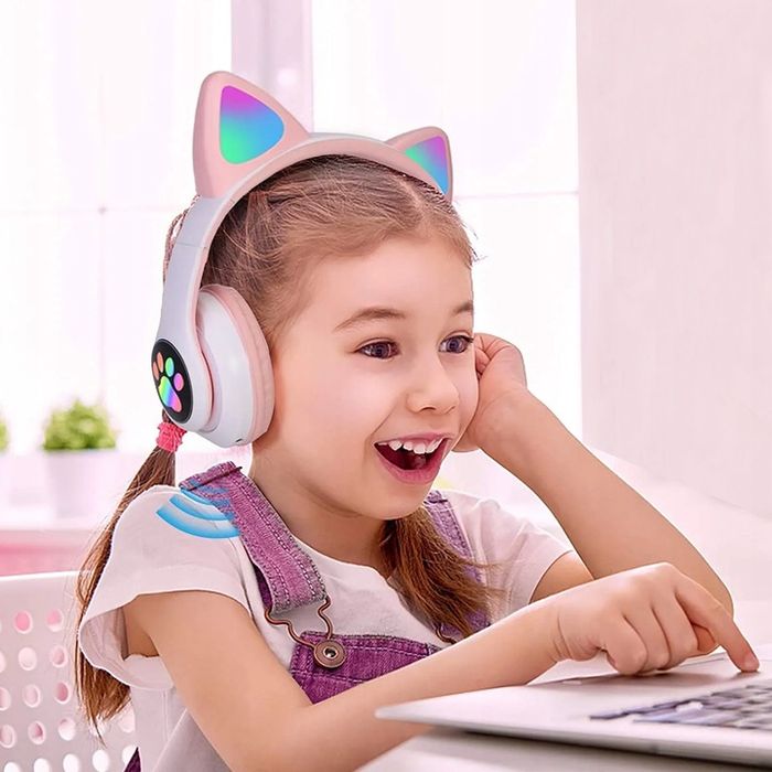 Słuchawki Bezprzewodowe Z Mikrofonem Kolorowe Kocie Uszy Led Dla Dziec