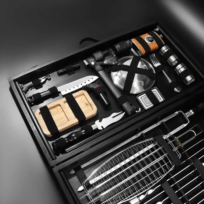 Шашличний набір-комплект з столиком на 6 шампурів "Grills G18" Чорний