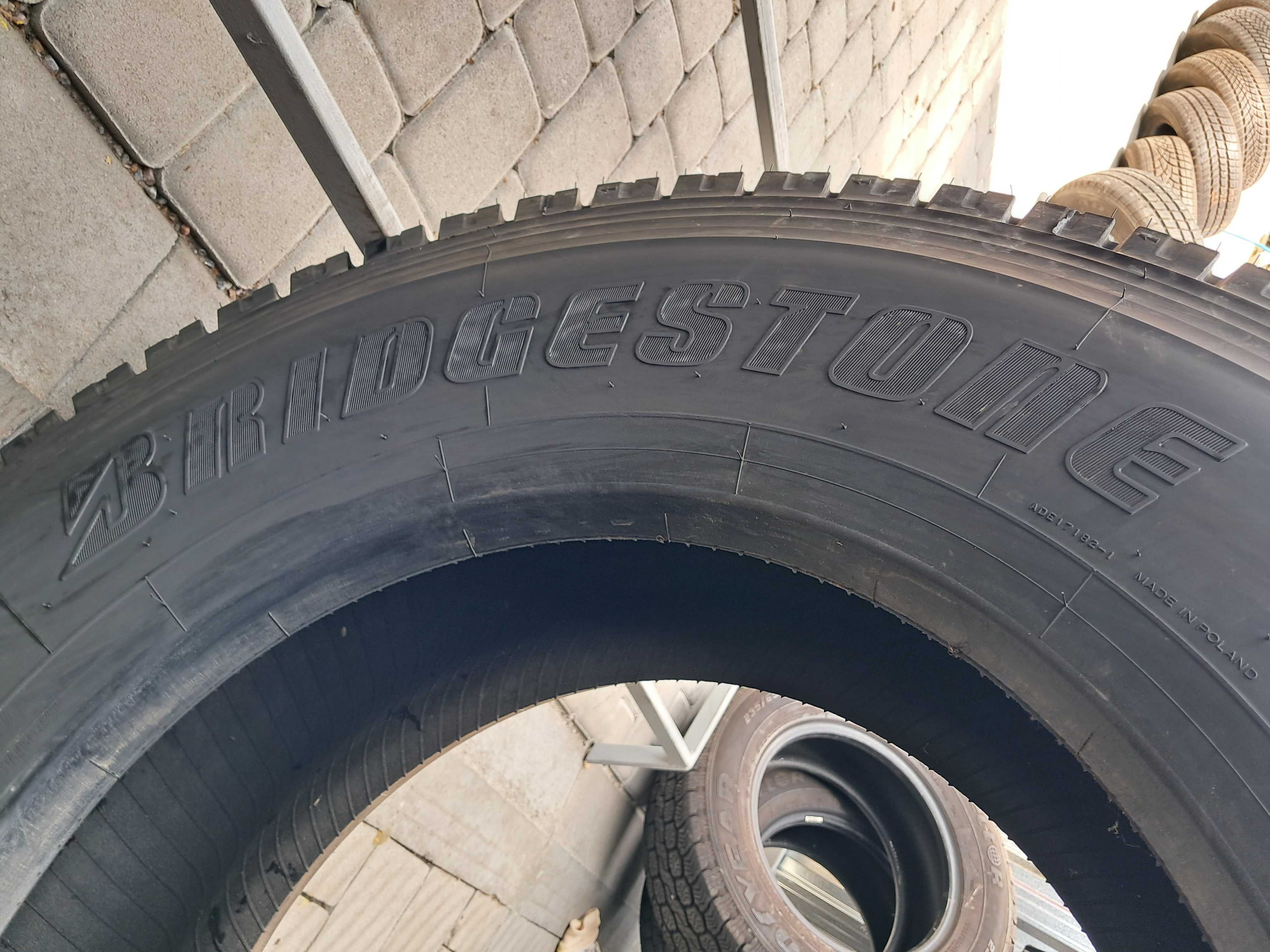 Резина НОВА Bridgestone 315/70 R22,5 M749 (ведуча вісь)